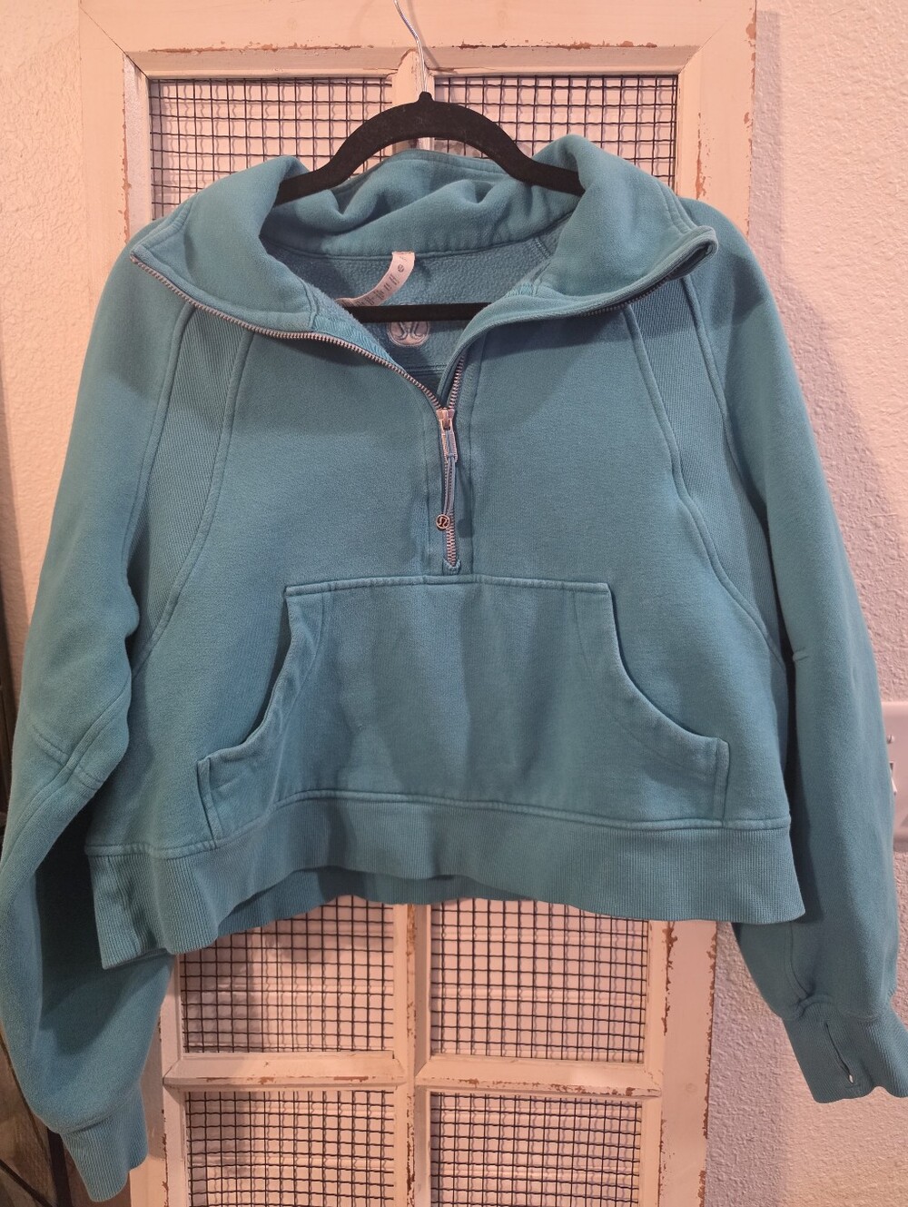 Lululemon Scuba Cropped